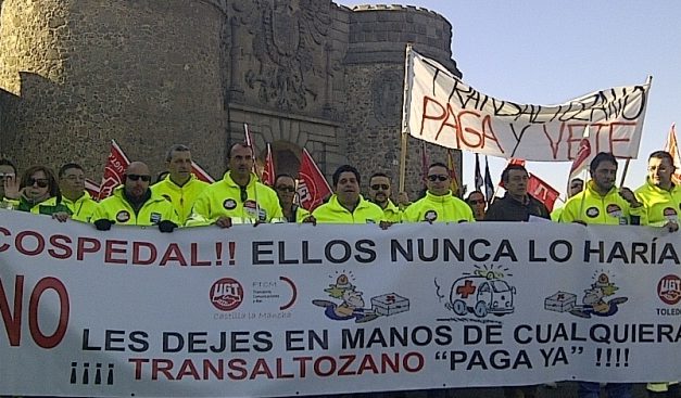 UGT convoca una concentración en el palacio de Fuensalida en defensa de los trabajadores del transporte sanitario de Castilla La Mancha